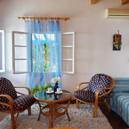 Seahorse Cottage Mourtero Luaran gambar
